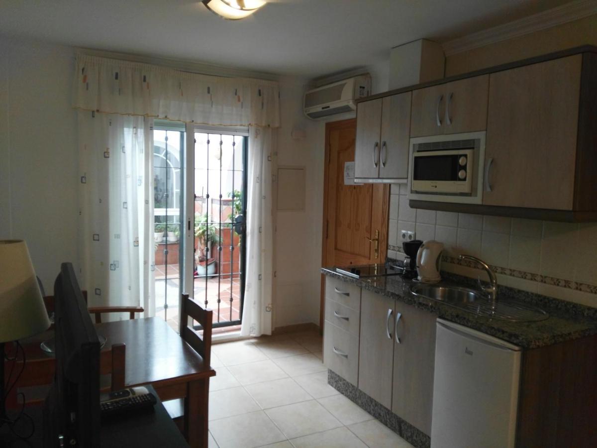 Apartamentos El Barrio Nerja Buitenkant foto