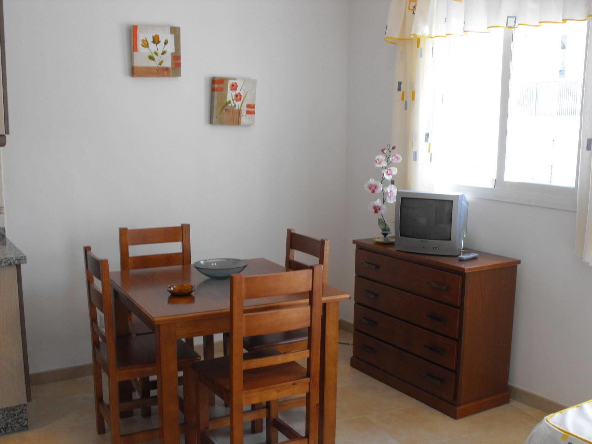 Apartamentos El Barrio Nerja Buitenkant foto